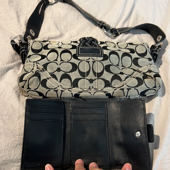 Coach Purse with wallet - Picture 2 of 5